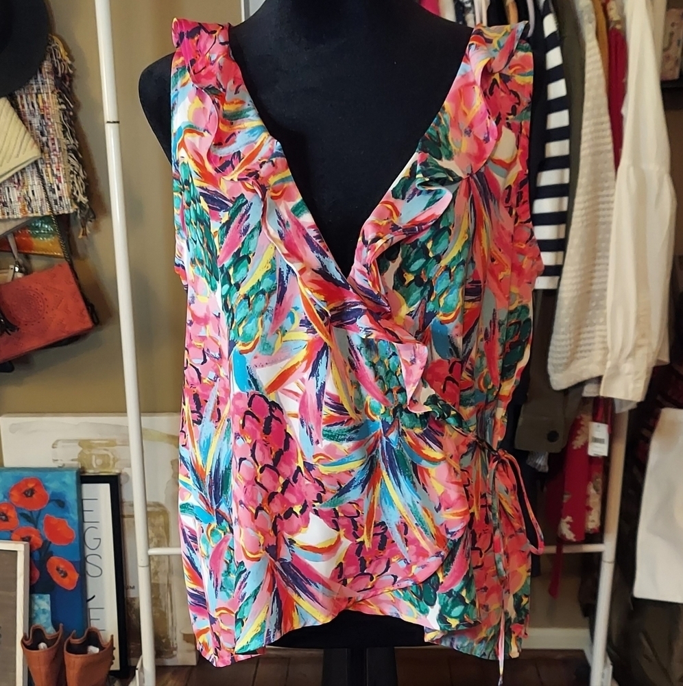 Violet + Claire Wrapped & Ruffled Tank Blouse Size M